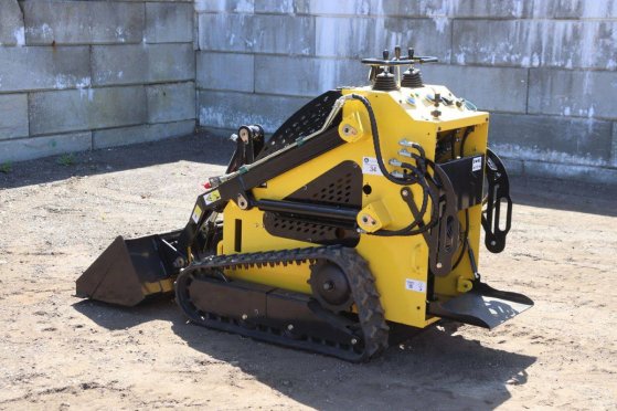 Delano T360 Skid Steer Loader Petrol 2025 New Delage T360 2025 1 image 3