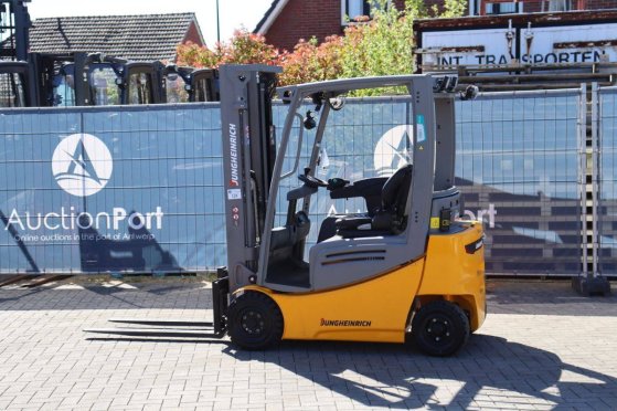 Forklift Jungheinrich EFG 316k Electric 1600kg 2025 DEMO EFG 316k 2025 2 Forklift image 3