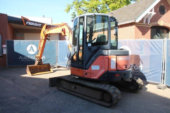 Crawler excavator Hitachi Zaxis ZX50U-2CLR Diesel 29.8kW 2008 Zaxis ZX50U-2CLR 2008 2 Crawler Excavators image 3