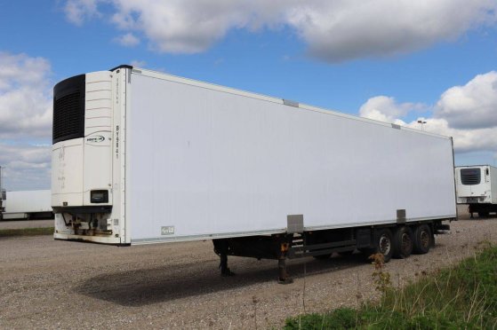 Reefer Semi-trailer Schmitz Cargobull SCB-S3B 42000kg 2017 Schmitz Cargobull SCB-S3B 2017 2 Refrigerated semi trailers ima...