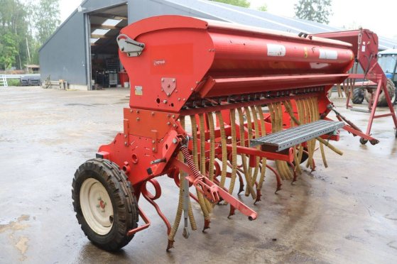 Seeding machine Maschio S Maria 300 2011 Maschio S Maria 300 2011 2 image 3