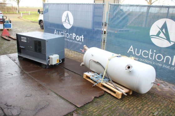 Set Compressors Atlas Copco LE9 1993 / Grass (Margin) LE9 1993 2 Compressors image 3