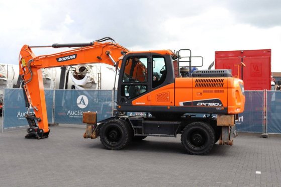 Doosan DX190W-5 Diesel Wheeled Excavator 129kW 2021 Doosan DX190W-5 2021 2 Wheeled Excavators image 3