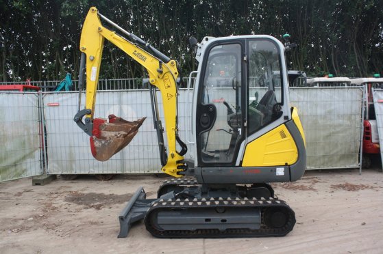 Mini excavator Wacker Neuson ET24 Diesel 13.4kW 2016 Neuson ET24 2016 2 image 3