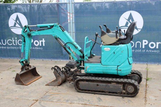 Kobelco SK Diesel Mini Excavator 2 image 3