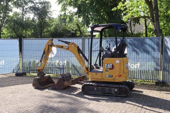 Mini excavator Caterpillar 301.7 Diesel 16.1kW 2020 301.7 2020 2 image 3