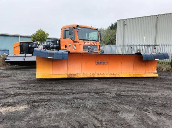 Runway snowplow Schmidt TSJ630 MAN Diesel 315kW 2008 Schmidt TSJ630 MAN 2008 2 image 3