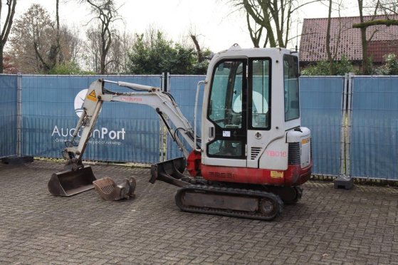 Mini excavator Takeuchi TB016 Diesel 9kW 2001 TB016 2001 2 image 3