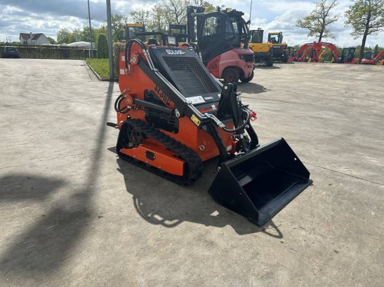SDLOOL SL36C Petrol Track Loader 2025 New SDLOOL SL36C 2025 1 image 3