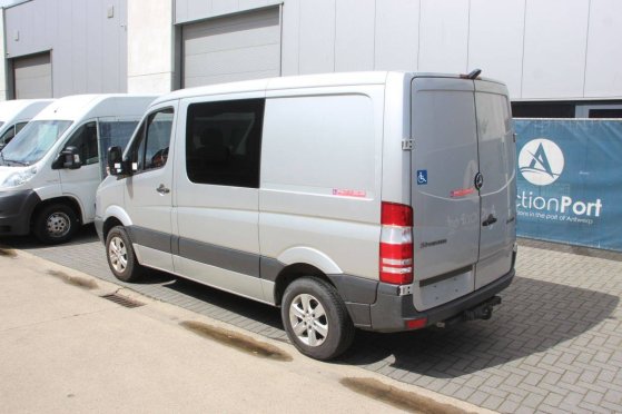 Van Mercedes-Benz Sprinter 210 CDI Diesel 95hp 2010 Sprinter 210 CDI 2010 2 Closed vans image 3