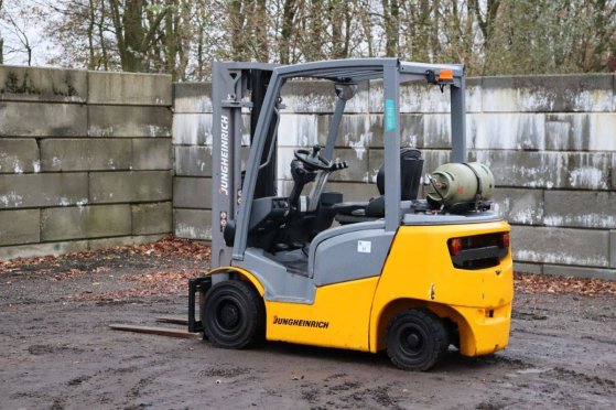 Forklift Jungheinrich TFG 320 LPG 2000kg 4.7m 2016 TFG 320 2016 2 Forklift image 18