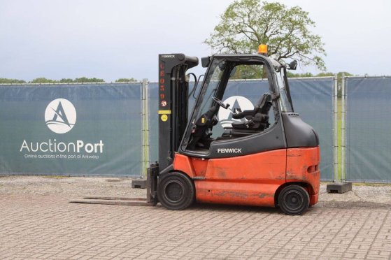 Forklift Fenwick-Linde E30-03/600 Electric 3000kg 4.4m 2011 Fenwick-Linde E30-03/600 2011 2 Forklift image 3