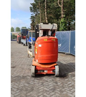 JLG Toucan 8E Electric Mast Lift 8.2m 2014 Toucan 8E 2014 2 image 3