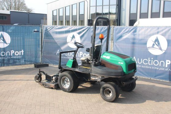 Ride-on mower Ransomes HR300 Diesel 24.5kW 2015 Ransomes HR300 2015 2 image 3