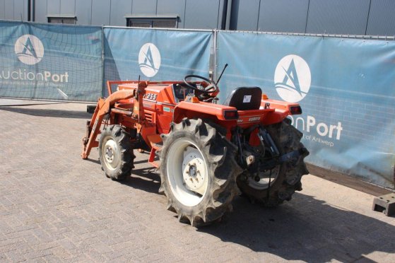 Kubota ZL1-255 Mini Tractor Diesel 24 hp with front loader ZL1-255 2 image 3