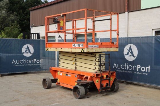 Scissor lift Holland Lift ECOSTAR HL-11816 Electric 13.8m 2013 Holland lift ECOSTAR HL-11816 2013 2 Scissor Lifts image 3