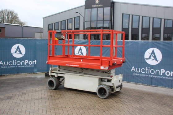 Scissor lift Holland Lift MONOSTAR V-SAEL14 Electric 8.4m 2015 Holland lift MONOSTAR V-SAEL14 2015 2 Scissor Lifts image 3