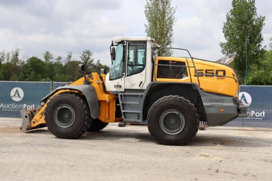 Liebherr L550 Diesel Wheel Loader 140kW 2018 L550 2018 2 Wheel Loaders image 3