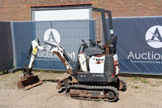 Mini excavator Bobcat E10Z Diesel 2019 E10Z 2019 2 image 3