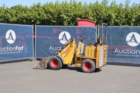 Articulated loader Gebr Knikmops Diesel 21KW 2001 Gebr Knikmops 2001 2 Wheel Loaders image 3