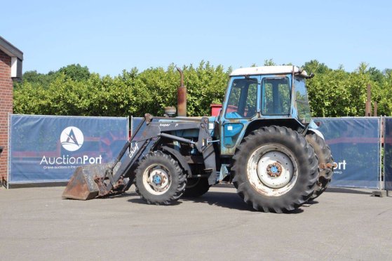 Ford 7700 Diesel Tractor 1978 with front loader (Margin) 7700 1978 2 image 18