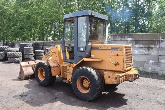 Case 221B Diesel 38kW Wheel Loader 1995 221B 1995 2 Wheel Loaders image 3