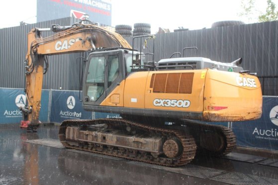 Crawler excavator Case CX350D Diesel 210kW 2018 CX350D 2018 2 Crawler Excavators image 3