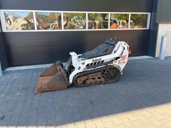 Skid steer loader Bobcat MT50 Diesel 14kW 2002 MT50 2002 2 image 3