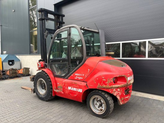 Rough-terrain forklift Manitou MSI50T Diesel 3500kg 4.0m 2014 MSI50T 2014 2 Rough Terrain Forklift image 3