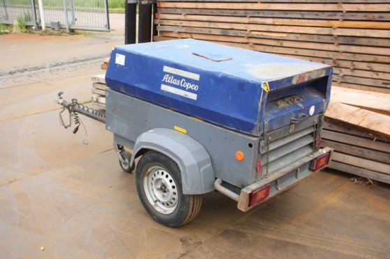 Compressor Atlas Copco XAS47KD Diesel 7bar 2009 XAS47KD 2009 2 Compressors image 3