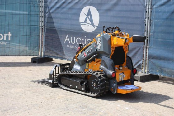 Giant GS950T Diesel Skid Steer Loader 18.2kW 2026 New Giant GS950T 2026 1 image 3
