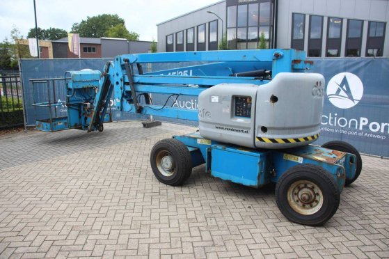 Genie Z45/25j DC Electric Articulated Boom Lift 227kg 16m 2007 Z45/25j 2007 2 image 3