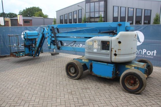 Genie Z45/25j DC Electric Articulated Boom Lift 227kg 16m 2009 Z45/25j 2009 2 image 3