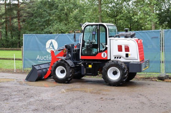 Articulated Loader CM20 Diesel 19kW 2026 New CM20 2026 1 Wheel Loaders image 3