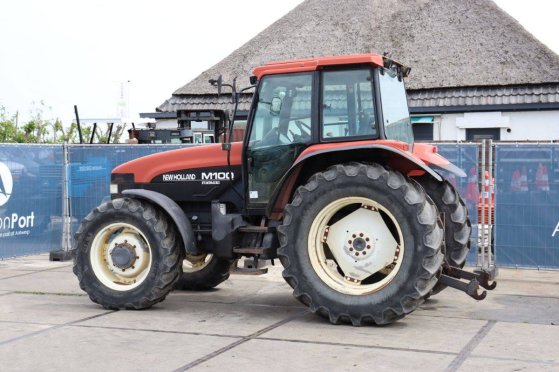 Tractor New Holland M1004DT Diesel 1998 (Margin) M1004DT 1998 2 image 3