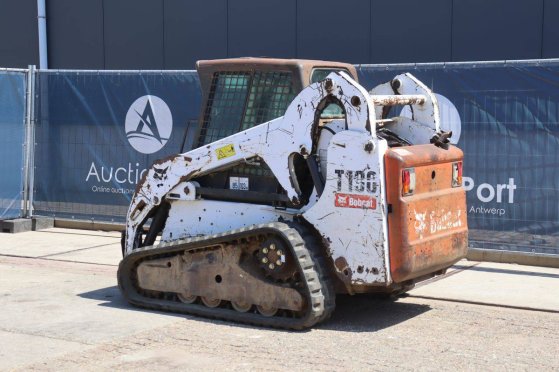 Skid steer loader Bobcat T190 Diesel 48.5kW 2010 T190 2010 2 image 3