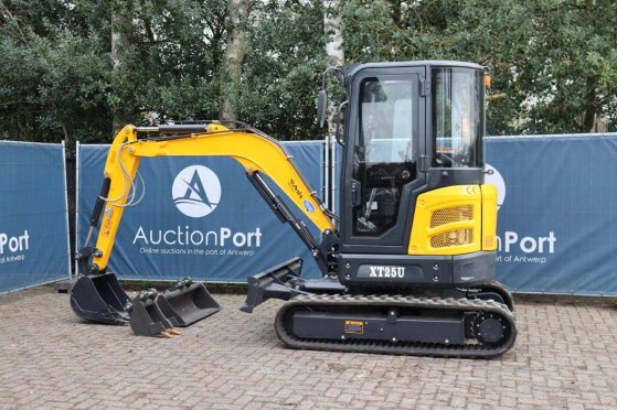 Landward XT25U Crawler Excavator Diesel 14kW 2025 New Landward XT25U 2025 1 Crawler Excavators image 3