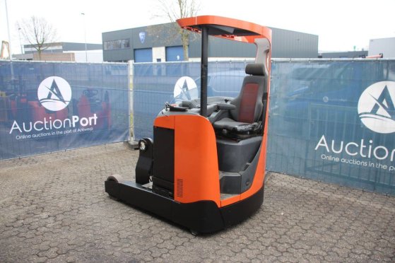 Toyota RRE180 Electric Reach Truck 1800kg 2017 RRE180 2017 2 image 3