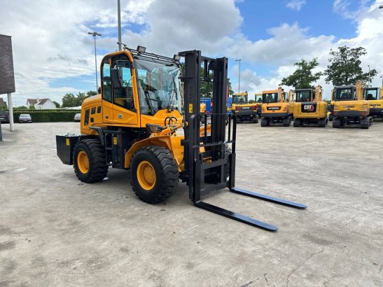 Rough Terrain Forklift SDLOOL SL35 SDLOOL SL35 2026 2 Rough Terrain Forklift image 3