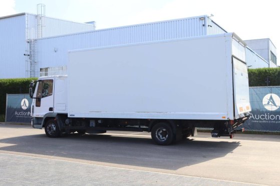Box truck Truck Eurocargo 80 E18 Diesel 2008 Eurocargo 80 E 18 2008 2 image 3