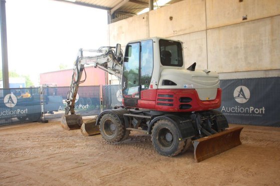 Wheel excavator Takeuchi TB295W Diesel 85kW 2018 TB295W 2018 2 Wheeled Excavators image 3