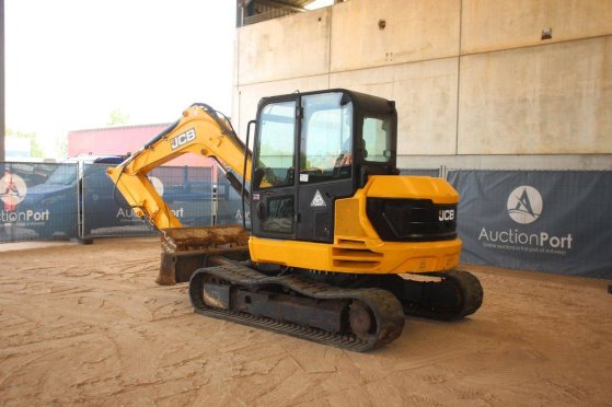 Crawler excavator JCB 86C-1 Diesel 45kW 2015 86C-1 2015 2 Crawler Excavators image 3