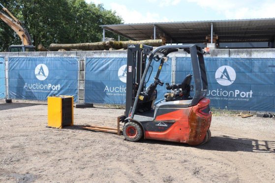 Heftruck Linde E16C Elektrisch 1600kg 2019 E16C 2019 2 Forklift image 3