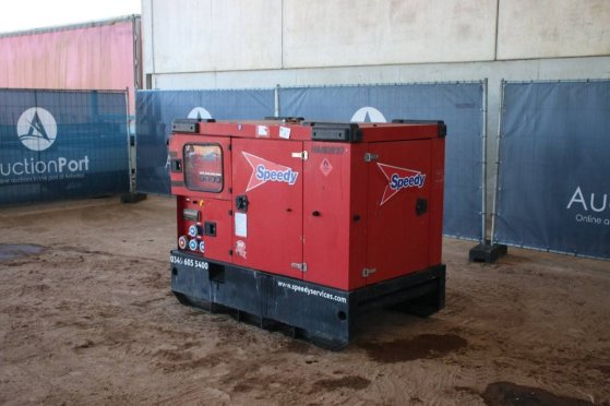 Generator Pramac GRW22 Diesel 2015 Pramac GRW22 2015 2 Generators image 3