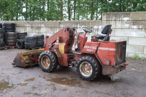 Articulated loader Jogger 300 Diesel 22kW Jogger 300 2 image 3