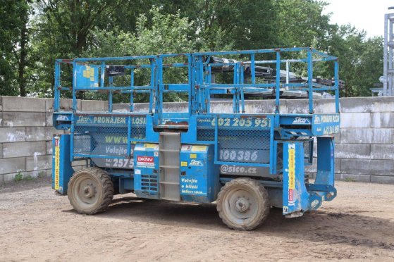 Schaarhoogwerker Genie GS-3390 12.06m Diesel 2007 GS-3390 2007 2 Scissor Lifts image 3