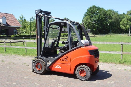Linde H30T LPG Forklift 3000kg 2008 Onbekend 2 Forklift image 3