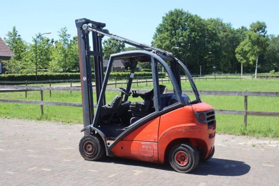 Linde M25T LPG Forklift 2500kg 2013 M25T 2013 2 Forklift image 3