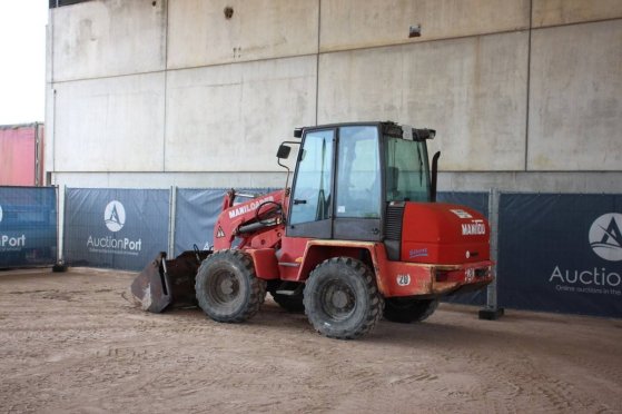 Wheel loader Ahlmann AS85/AS90 Diesel 2003 Ahlmann AS85/AS90 2003 2 Wheel Loaders image 3