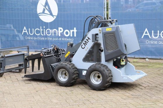 Skid steer loader CMH HT320 Petrol 13.5 hp 2025 Ctm HT320 2025 2 Wheel Loaders image 3